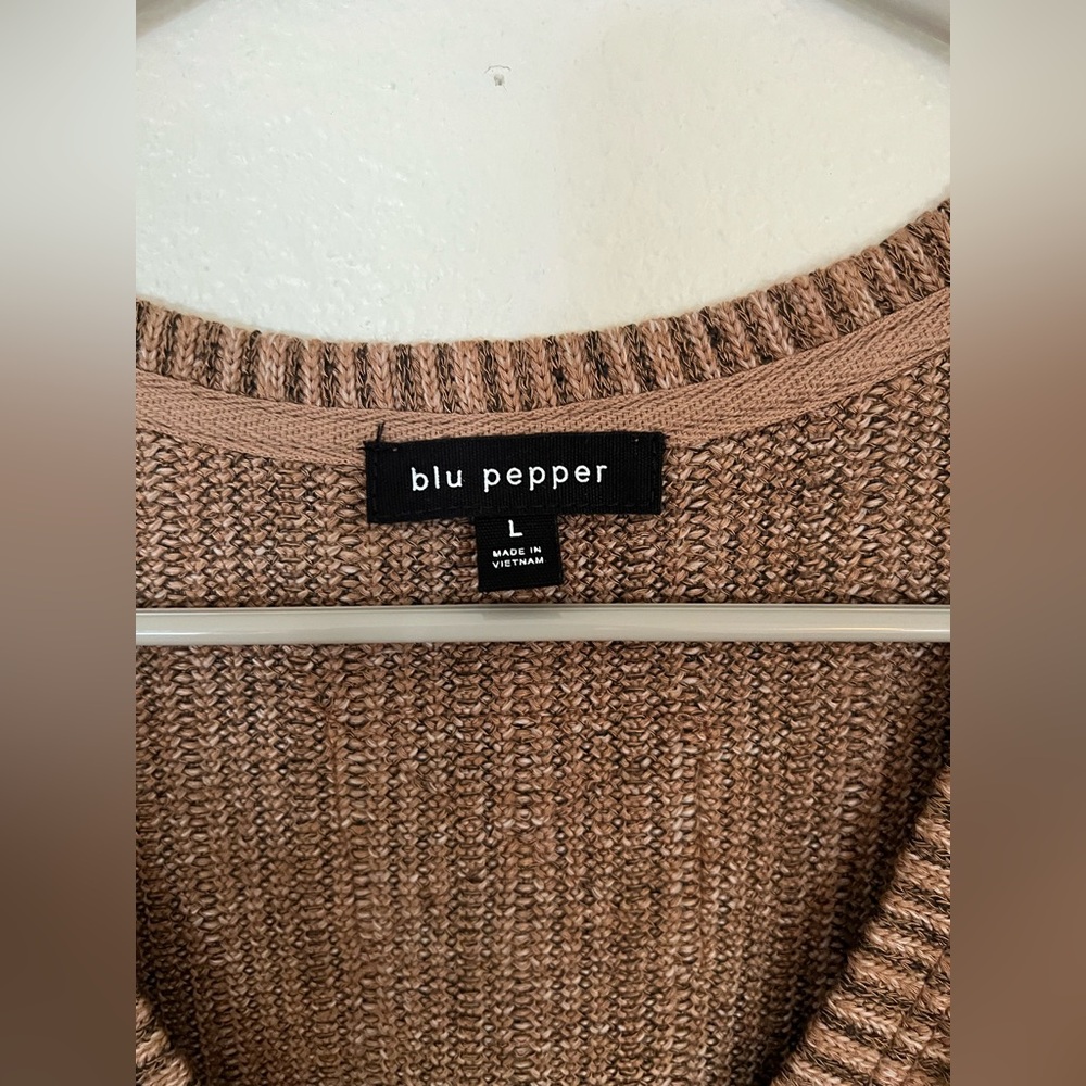 Blu Pepper Women's brown knit sweater top - Picture 2 of 3